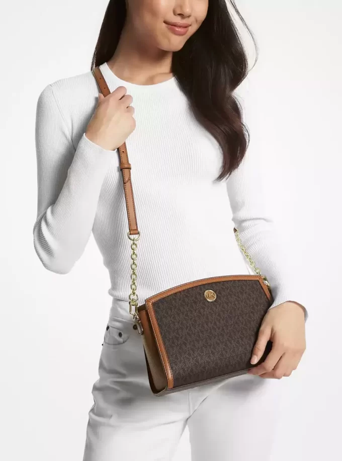 Duża torba listonoszka Chantal z logo Signature