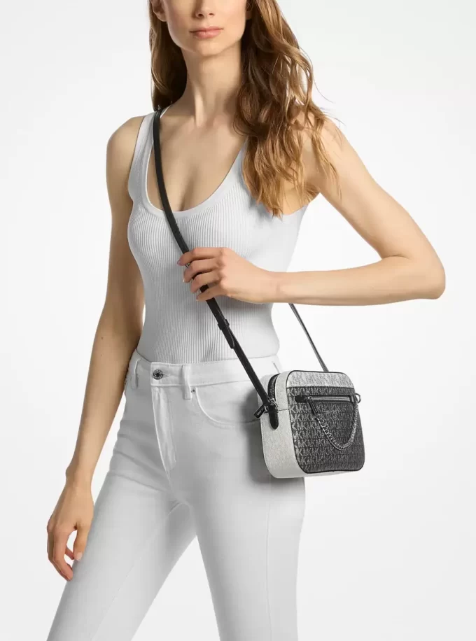 Duża torba na ramię Jet Set z logo Signature