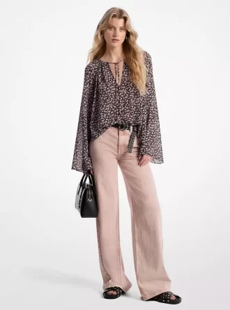 Jeansy z szerokimi nogawkami barwione na odzieży