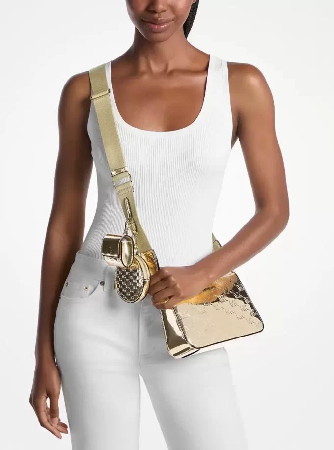 Jet Set Mała metaliczna torba na ramię z wytłoczonym logo i etui na Apple Airpods Pro®