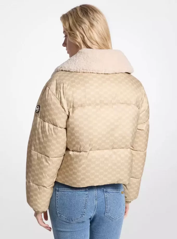 Kurtka puchowa z nadrukiem logo i sherpa