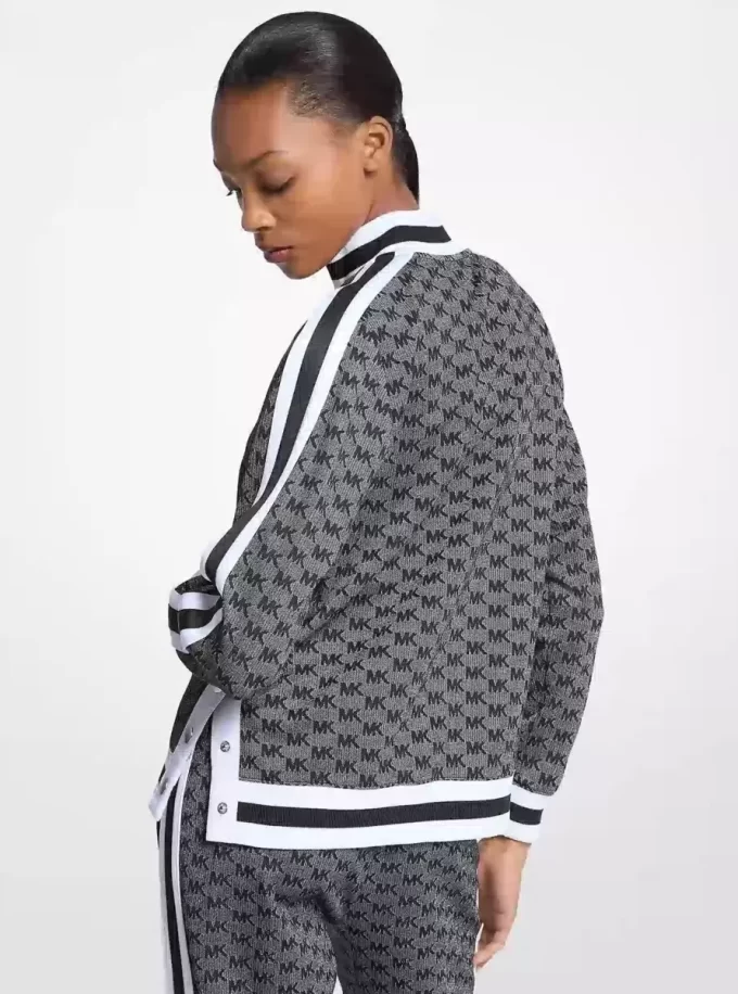 Kurtka z dzianiny stretch z nadrukiem logo i metalicznym zamkiem błyskawicznym do połowy