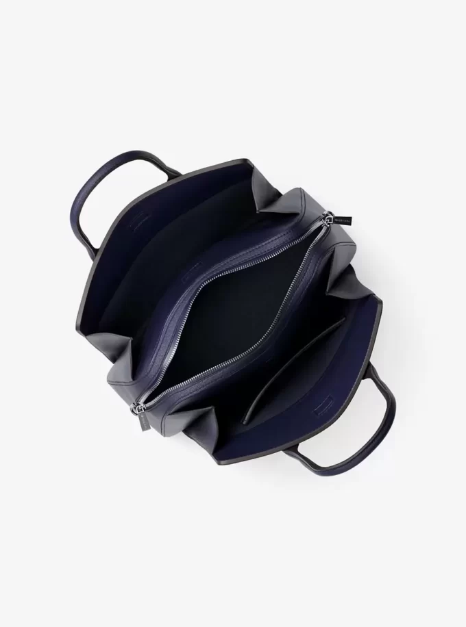 Laila Średniej wielkości torba z logo Signature