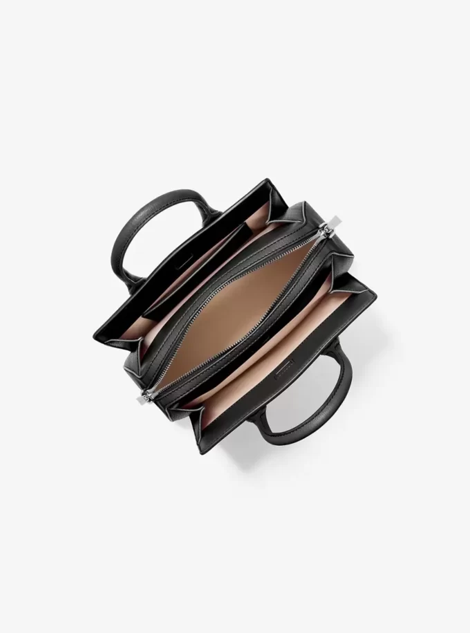 Mała skórzana torba z ćwiekami Laila