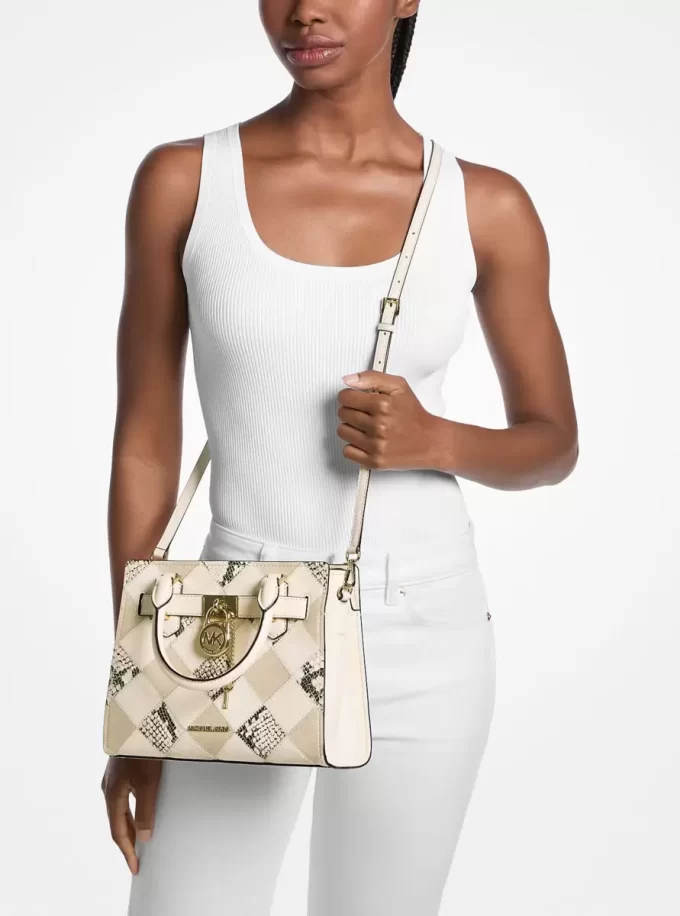 Mała torebka Hamilton z patchworku i wytłoczonym wężem