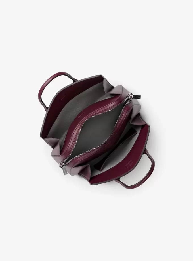 Mała torebka z logo Laila