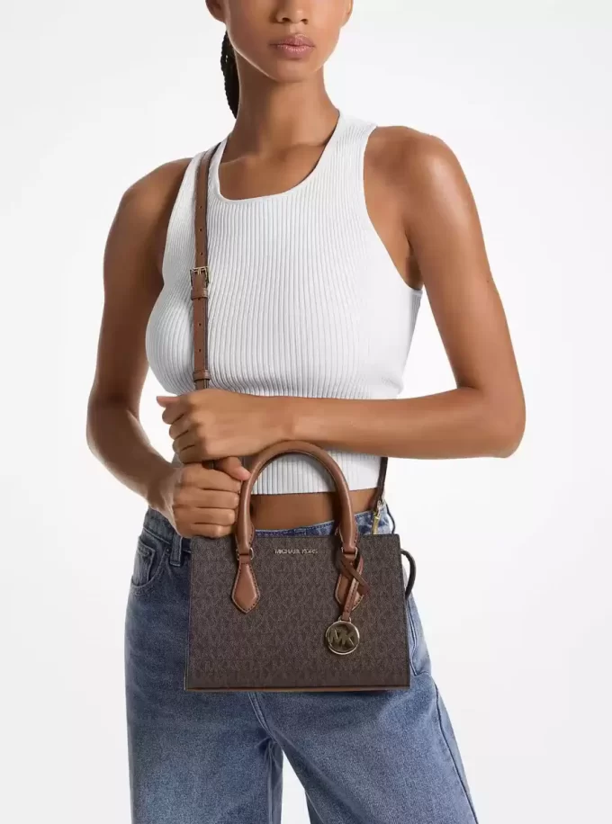 Mała torebka z logo Sheila Signature