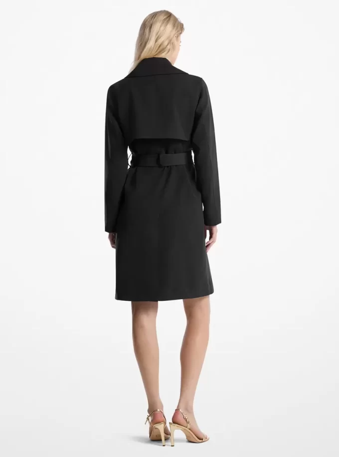 Płaszcz typu trencz z paskiem