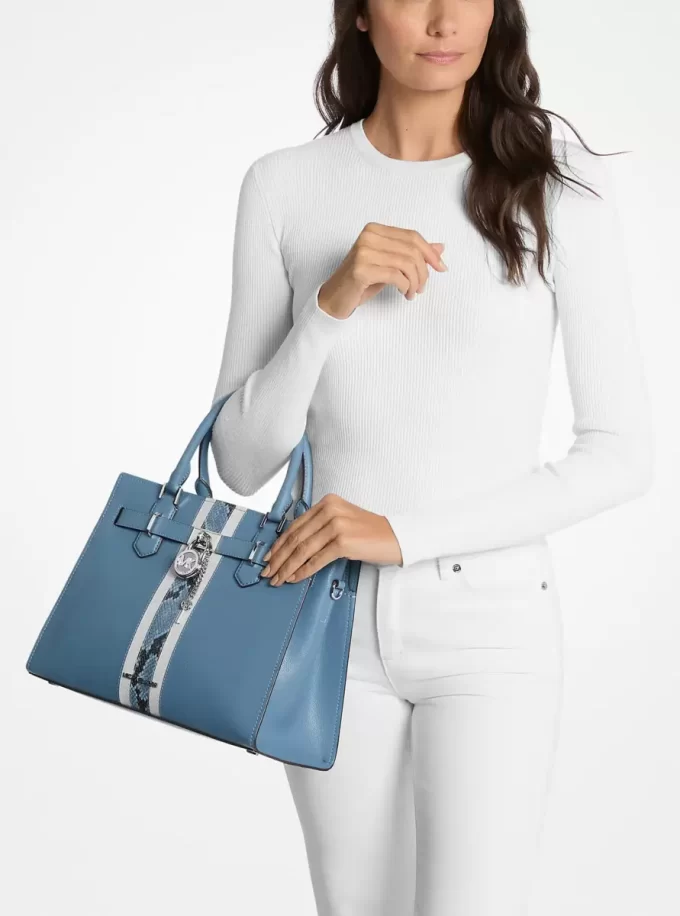 Średniej wielkości skórzana torba Hamilton z wytłoczonym wzorem węża