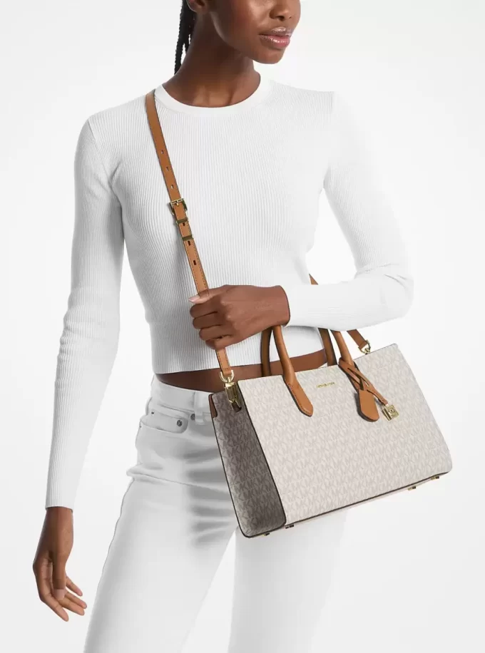 Średniej wielkości torba Scarlett Signature Logo