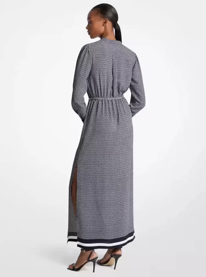 Satynowa sukienka maxi z nadrukiem i paskiem