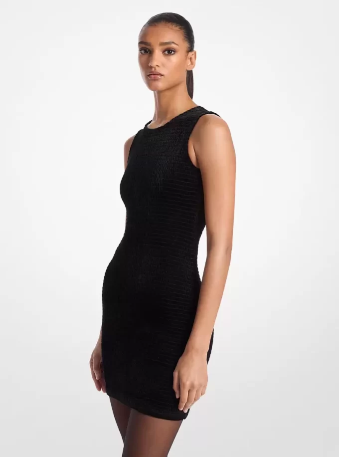 Sukienka z aksamitu marszczona