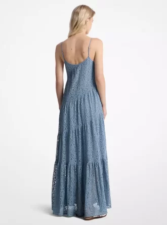 Sukienka z koronką w kwiaty, warstwowa