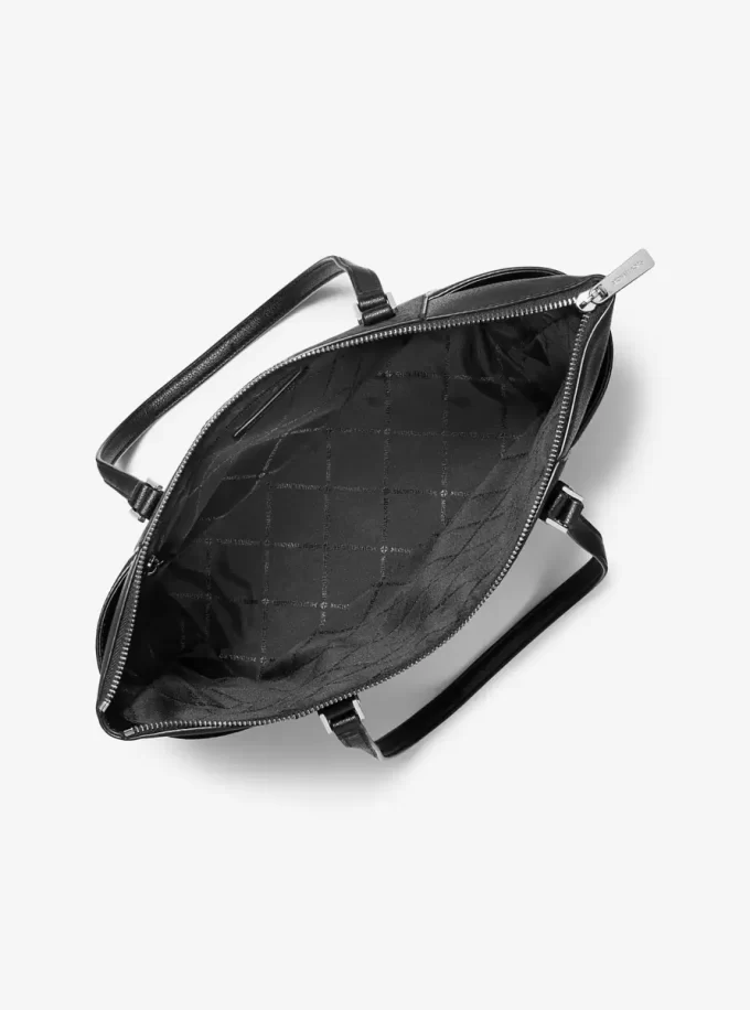 Torba Charlotte z dużym logo i skórzanym zamkiem błyskawicznym