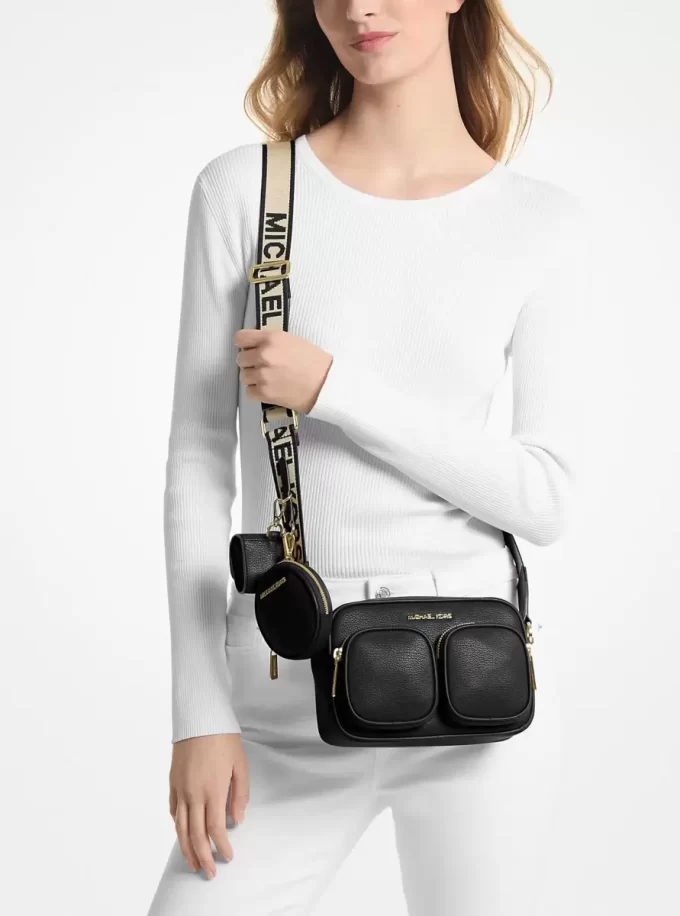 Torba Jet Set ze skóry średniej wielkości z etui na Apple Airpods Pro®