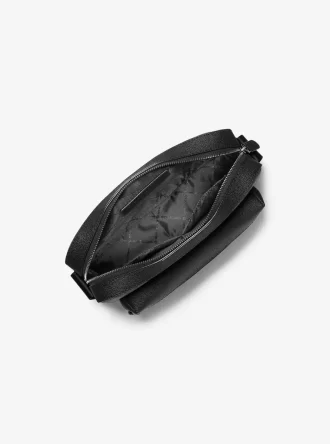 Torba na ramię Hudson z teksturą i logo z podpisem i aparatem