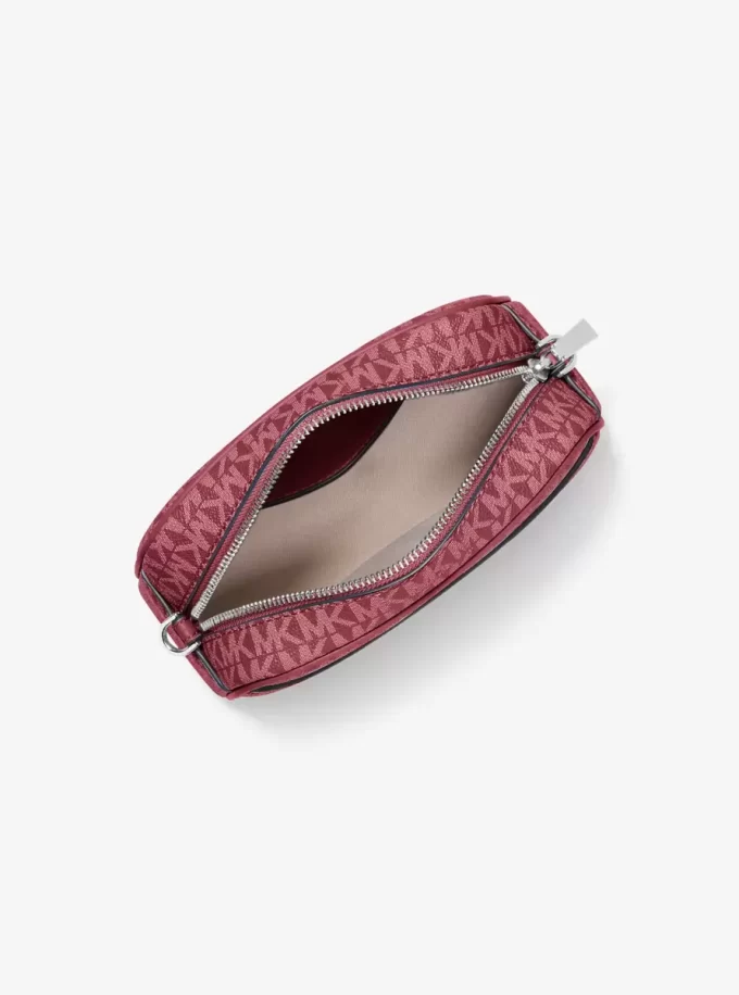 Torba na ramię Jet Set Small Signature Logo z aparatem