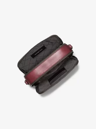 Torba na ramię z wytłoczonym logo Hudson z polerowanej skóry