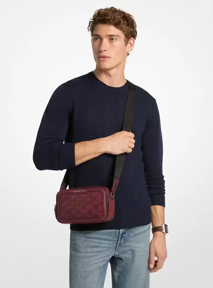 Torba na ramię z wytłoczonym logo Hudson z polerowanej skóry