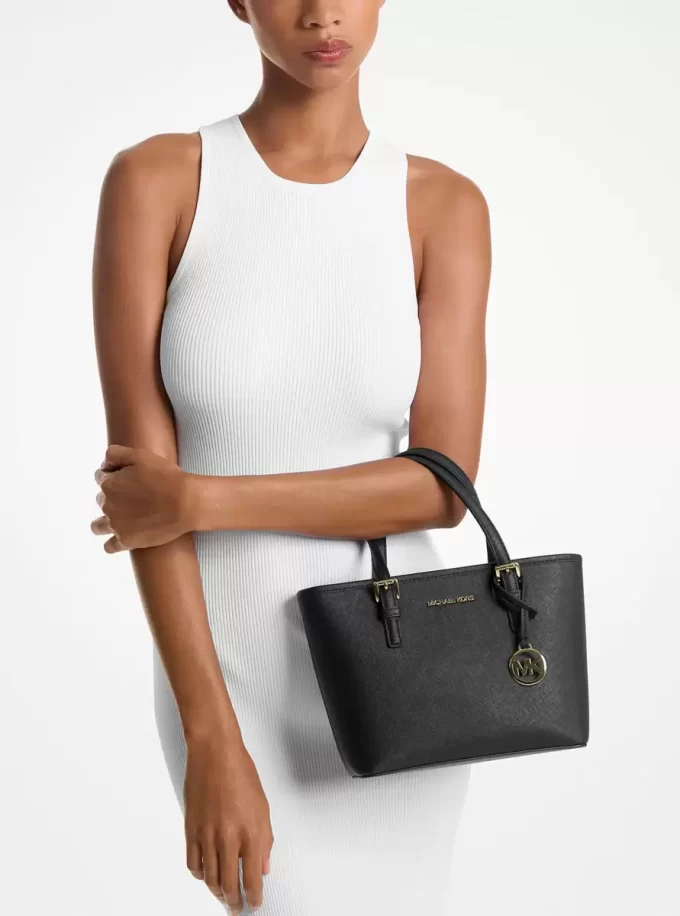 Torba podróżna Jet Set Travel Extra-Small ze skóry saffiano z zamkiem błyskawicznym od góry