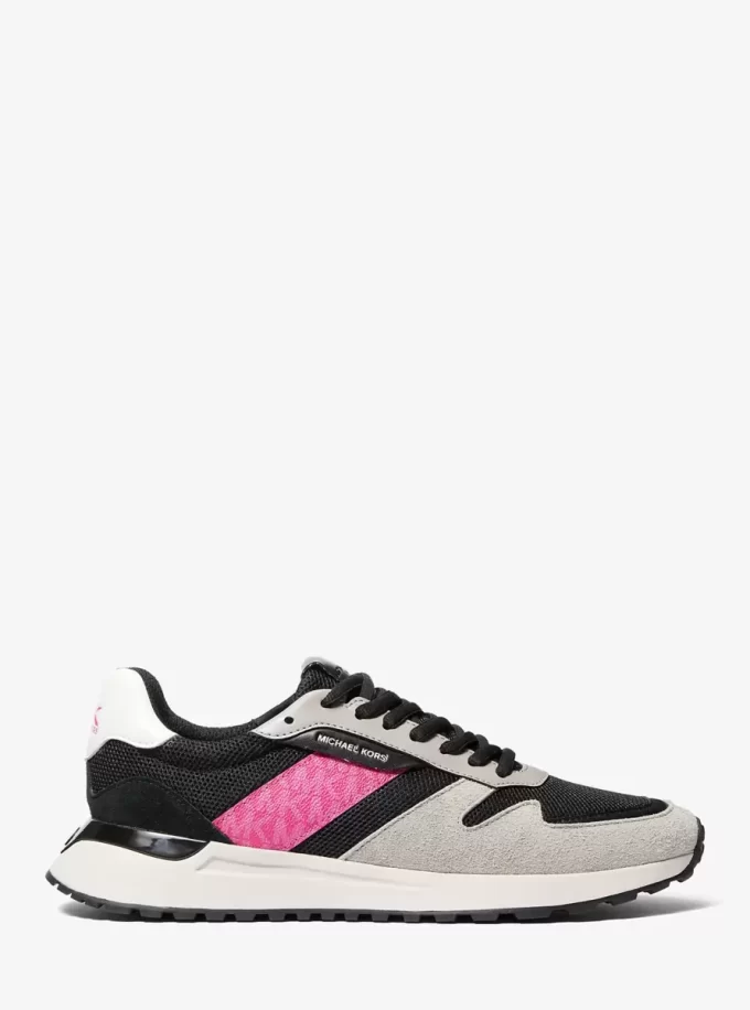 Trener Dax Mixed-Media