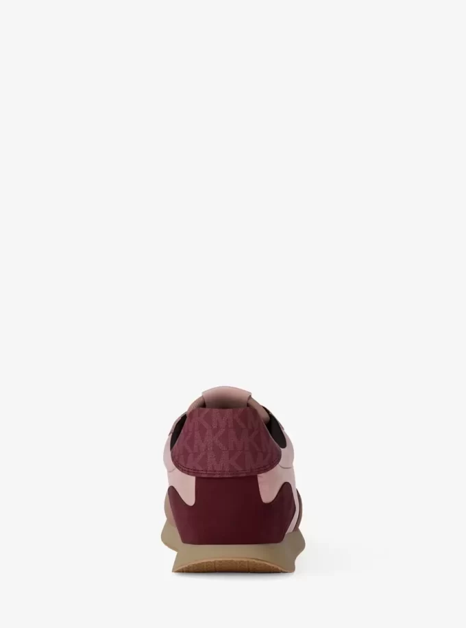 Trener mieszanych mediów w Essex