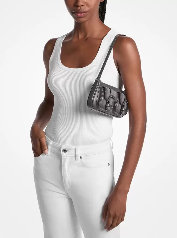 Zoe Mała Skórzana Torebka z Polerowanej Skóry